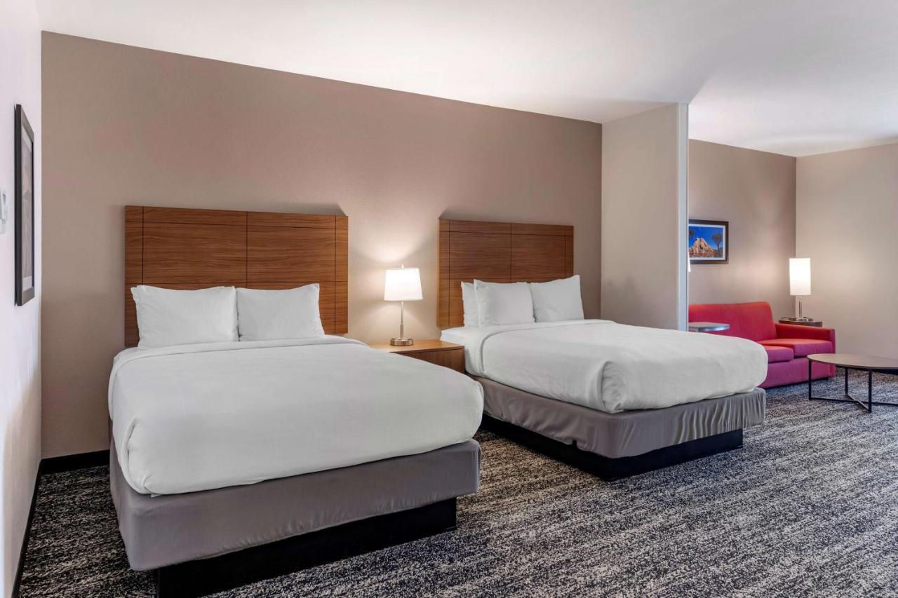 Best Western Plus Coachella Valley Inn & Suites Cathedral City Eksteriør billede